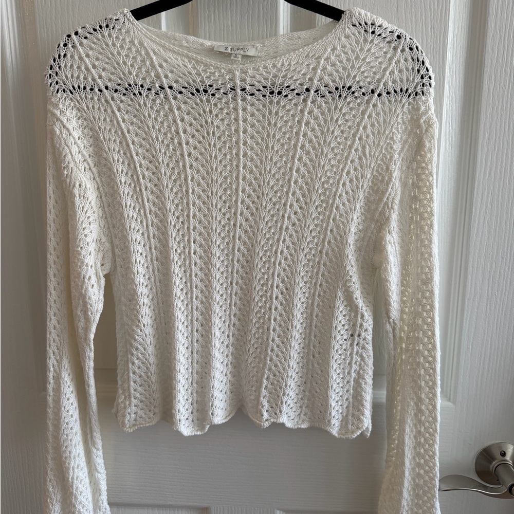 Zsupply Donovan Crochet Cropped Sweater
White Scallop Hem Sleeves Size Small - Picture 2 of 5